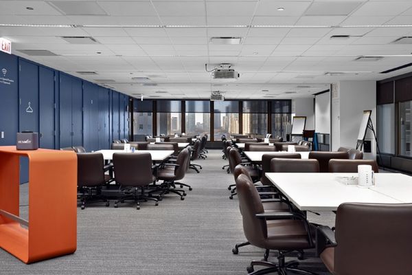 Summit Chicago by null