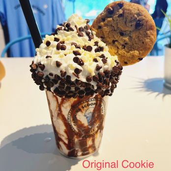 Carolina Scoops Ice Cream - Cookie Dough Queen Milkshake - Ice Cream & Frozen Yogurt Near Me - Pineville, North Carolina