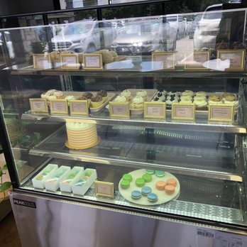 Sweet Treets Bakery - Bakeries Near Me - Austin, Texas