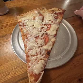 Vinnie Van Go-Go's - Pepperoni - Pizza Near Me - Savannah, Georgia