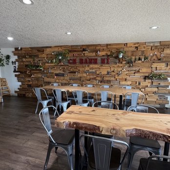 CM Banh Mi - Interior - Sandwiches Near Me - Hillsboro, Oregon