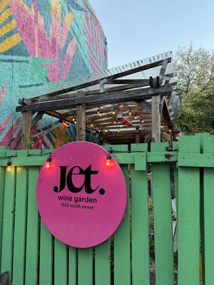 Jet Wine Bar by null