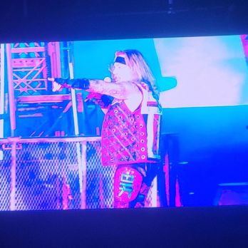 SoFi Stadium - Vince Neil dropped weight since the Stadium Tour began a month or two ago. (08/27/2022) - Stadiums & Arenas Near Me - Inglewood, California SoFi Stadium - Vince Neil dropped weight since the Stadium Tour began a month or two ago. (08/27/2022) - Stadiums & Arenas Near Me - Inglewood, California