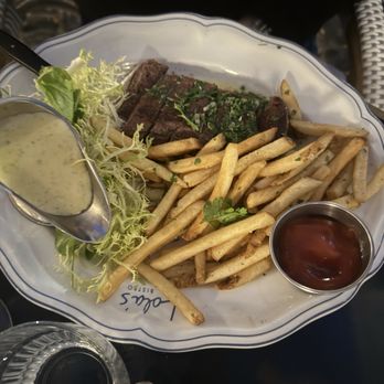 Lola’s Bistro - Steak frites - French Near Me - Chagrin Falls, Ohio