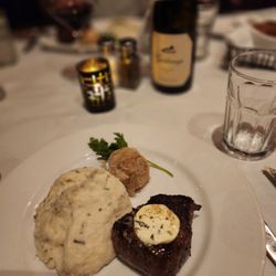 5th Street Steakhouse - 6 oz filet