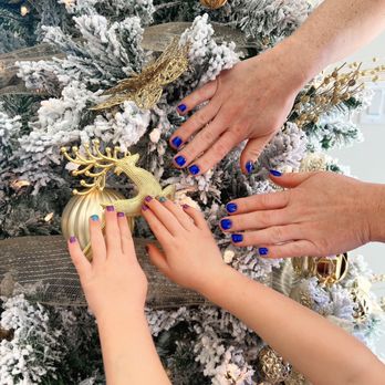 Nailoscope - Princess Manicure & Mom Gel Manicure - Nail Salons Near Me - San Diego, California Nailoscope - Princess Manicure & Mom Gel Manicure - Nail Salons Near Me - San Diego, California