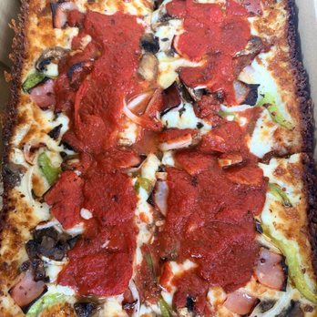 Fuji & Vi's - Super Deluxe, it was delicious! Perfectly crispy crust. - Pizza Near Me - Pasadena, California Fuji & Vi's - Super Deluxe, it was delicious! Perfectly crispy crust. - Pizza Near Me - Pasadena, California