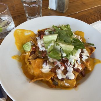 Le Chéile - VEGGIE CHILI NACHOS - Irish Near Me - New York, New York Le Chéile - VEGGIE CHILI NACHOS - Irish Near Me - New York, New York