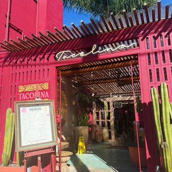 Tacolina - Outside - Cocktail Bars Near Me - Los Angeles, California Tacolina - Outside - Cocktail Bars Near Me - Los Angeles, California