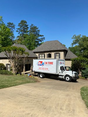 Moving Services - Local & Long Distance Moving
Unbeatable prices and our unparalleled service are what makes our residential moving services so popular.