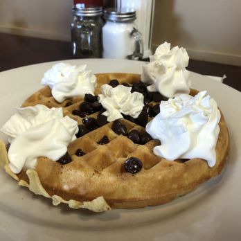 Joey B's - Belgian waffle chips and cream - Breakfast & Brunch Near Me - Berlin, Connecticut Joey B's - Belgian waffle chips and cream - Breakfast & Brunch Near Me - Berlin, Connecticut