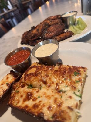 The Star on Grand by null