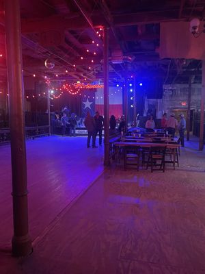 Coupland Dancehall by null