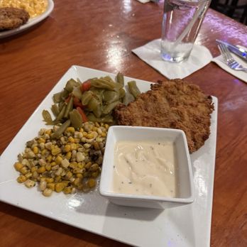 Hitchin’ Post Steakhouse - Steakhouses Near Me - Fredericksburg, Texas
