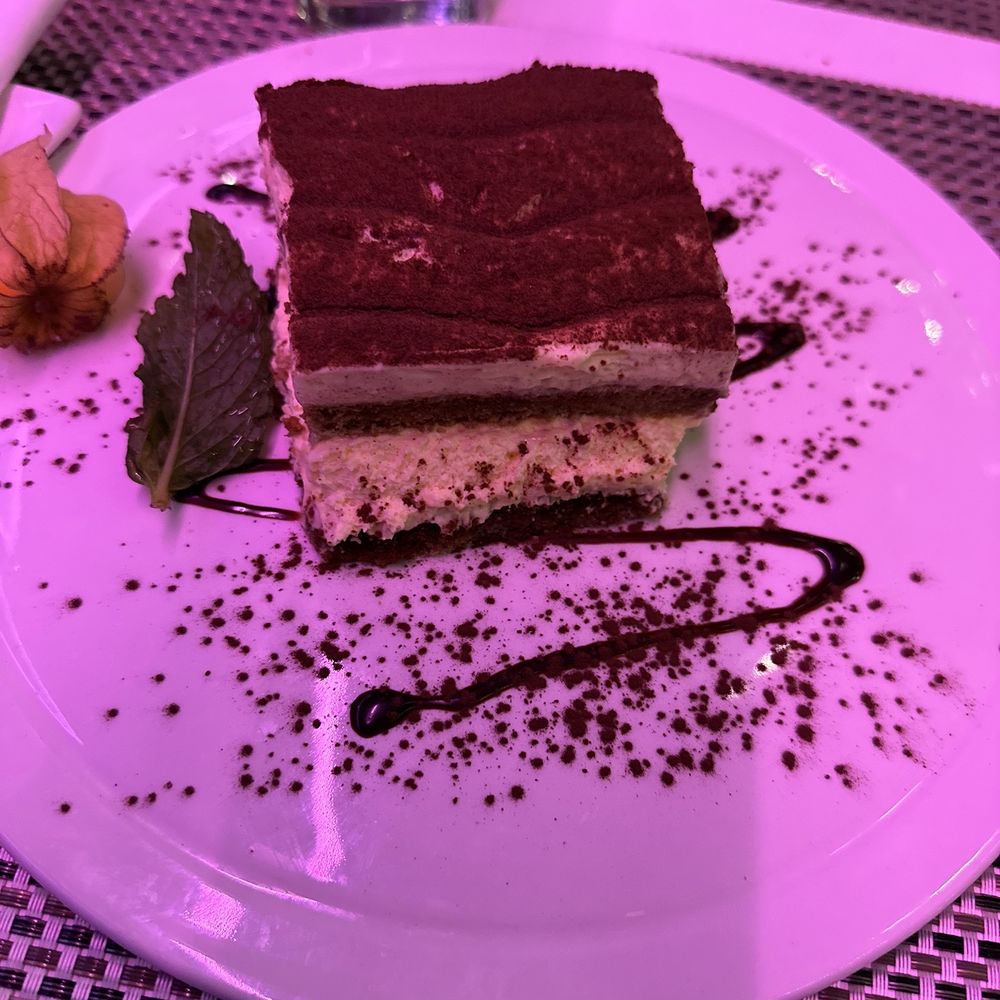 La Vecchia Ristorante - Tiramisu - Italian Near Me - Toronto, Ontario