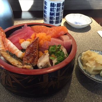 Musashi's - Terrific Chirashi bowel for $15! - Sushi Bars Near Me - Seattle, Washington Musashi's - Terrific Chirashi bowel for $15! - Sushi Bars Near Me - Seattle, Washington
