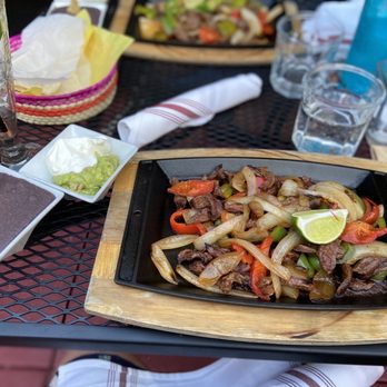 NRebozo - Steak fajitas - Mexican Near Me - Forest Park, Illinois