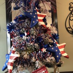 Cuttin Up - Cute little tree in entry way