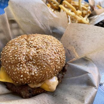 Amboy - Smash burger 5/5 - Steakhouses Near Me - Los Angeles, California