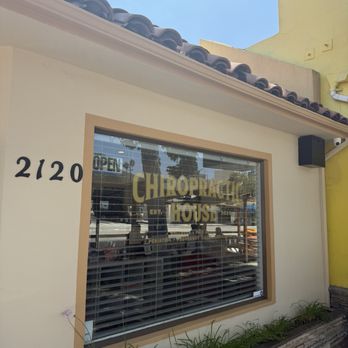 Chiropractic House - Chiropractic House - Chiropractors Near Me - Los Angeles, California Chiropractic House - Chiropractic House - Chiropractors Near Me - Los Angeles, California