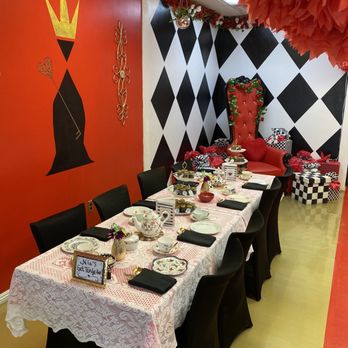 Queen of Hearts - The place is so cute and well themed! - Caterers Near Me - Henderson, Nevada Queen of Hearts - The place is so cute and well themed! - Caterers Near Me - Henderson, Nevada