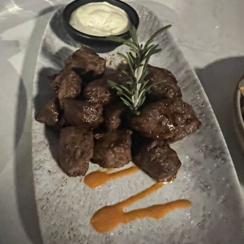 Moxies - Steak Bites - Cocktail Bars Near Me - Houston, Texas