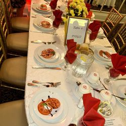 Verdi's of Westbury - Table set up