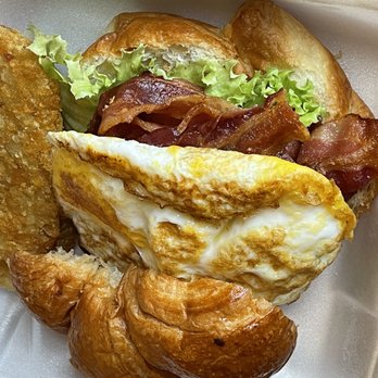Earl Grey Cafe - Breakfast BLTA - Breakfast & Brunch Near Me - Las Vegas, Nevada