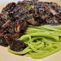Jajang noodles