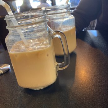 Vanilla Espresso French Café - Cinnabon iced coffee - Breakfast & Brunch Near Me - Miami Lakes, Florida