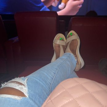 AMC Sunrise 8 - Recliner seats - Cinema Near Me - Sunrise, Florida AMC Sunrise 8 - Recliner seats - Cinema Near Me - Sunrise, Florida
