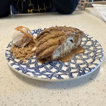 Shaya - King Cake - Middle Eastern Near Me - New Orleans, Louisiana Shaya - King Cake - Middle Eastern Near Me - New Orleans, Louisiana
