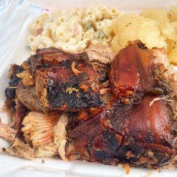 Lechonera la Borinqueña - Pernil, coditos, yuca. - Food Trucks Near Me - Schertz, Texas Lechonera la Borinqueña - Pernil, coditos, yuca. - Food Trucks Near Me - Schertz, Texas