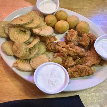 Texas Roadhouse - Combo Appetizer sampler - Barbeque Near Me - Pensacola, Florida Texas Roadhouse - Combo Appetizer sampler - Barbeque Near Me - Pensacola, Florida