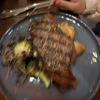 curATE cafe - NY strip steak - New American Near Me - Manchester, Vermont curATE cafe - NY strip steak - New American Near Me - Manchester, Vermont