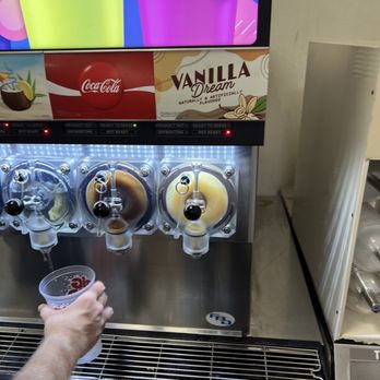 7-Eleven - Vanilla Dream - Convenience Stores Near Me - Pembroke Pines, Florida 7-Eleven - Vanilla Dream - Convenience Stores Near Me - Pembroke Pines, Florida