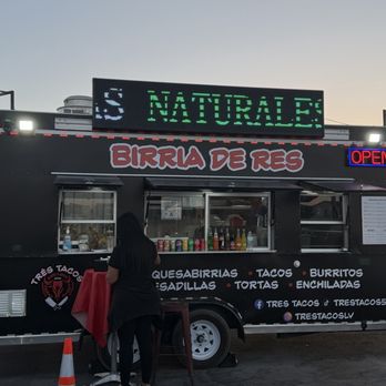 Tres Tacos - Taco truck on the corner of Losee & Tropical Parkway (by Murphy's Gas) - Food Trucks Near Me - North Las Vegas, Nevada Tres Tacos - Taco truck on the corner of Losee & Tropical Parkway (by Murphy's Gas) - Food Trucks Near Me - North Las Vegas, Nevada