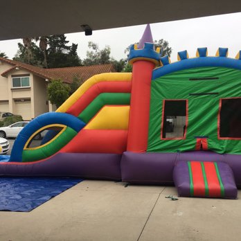 Gold Star Jumpers - 5 in 1 Combo Jumper - Bounce House Rentals Near Me Gold Star Jumpers - 5 in 1 Combo Jumper - Bounce House Rentals Near Me