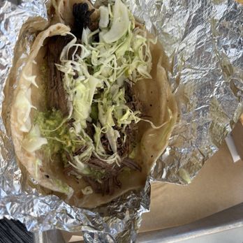 HomeState - Inside the brisket taco: cabbage and guacamole - Tex-Mex Near Me - Los Angeles, California HomeState - Inside the brisket taco: cabbage and guacamole - Tex-Mex Near Me - Los Angeles, California