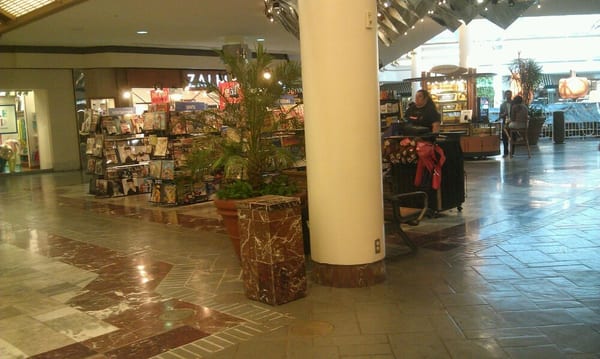 Lakeside Shopping Center by null