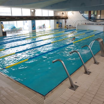 Aiguajoc - Piscina de 20 metres on podràs fer activitats dirigides com Aiguagim, Cta i Aquadynamic - Gyms Near Me - Barcelona, B Aiguajoc - Piscina de 20 metres on podràs fer activitats dirigides com Aiguagim, Cta i Aquadynamic - Gyms Near Me - Barcelona, B