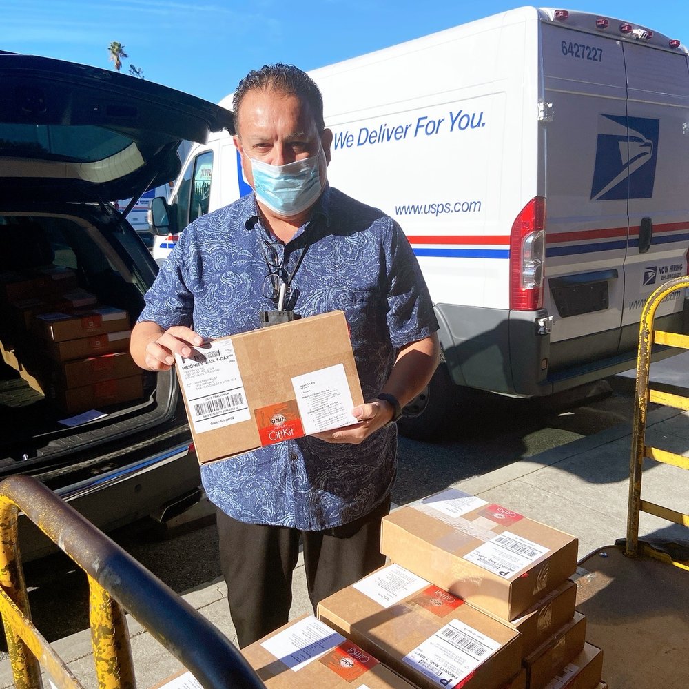 Supervisor Art helped unload my packages from my trunk when I dropped off my kits. Supervisor Art helped unload my packages from my trunk when I dropped off my kits.