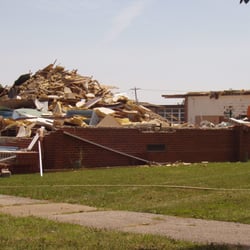 Columbus City Schools-Columbus Board of Education - Binns Elementary's original building (built in 1978) in the course of being demolished on 17 August 2006.