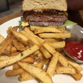 151 Kitchen | Bar - 151 Cheeseburger Brunch - Cocktail Bars Near Me - Elmhurst, Illinois 151 Kitchen | Bar - 151 Cheeseburger Brunch - Cocktail Bars Near Me - Elmhurst, Illinois