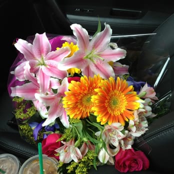 Lordz Flowers - Not only were they great, they were huge! - Florists Near Me - Montrose, California Lordz Flowers - Not only were they great, they were huge! - Florists Near Me - Montrose, California