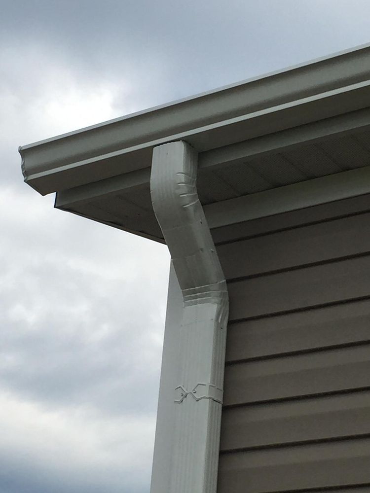 RA SEAMLESS GUTTERS 414 Oak Street Ext, Forest City, North Carolina