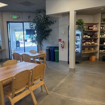Downstairs Counter - Cafes Near Me - San Leandro, California Downstairs Counter - Cafes Near Me - San Leandro, California