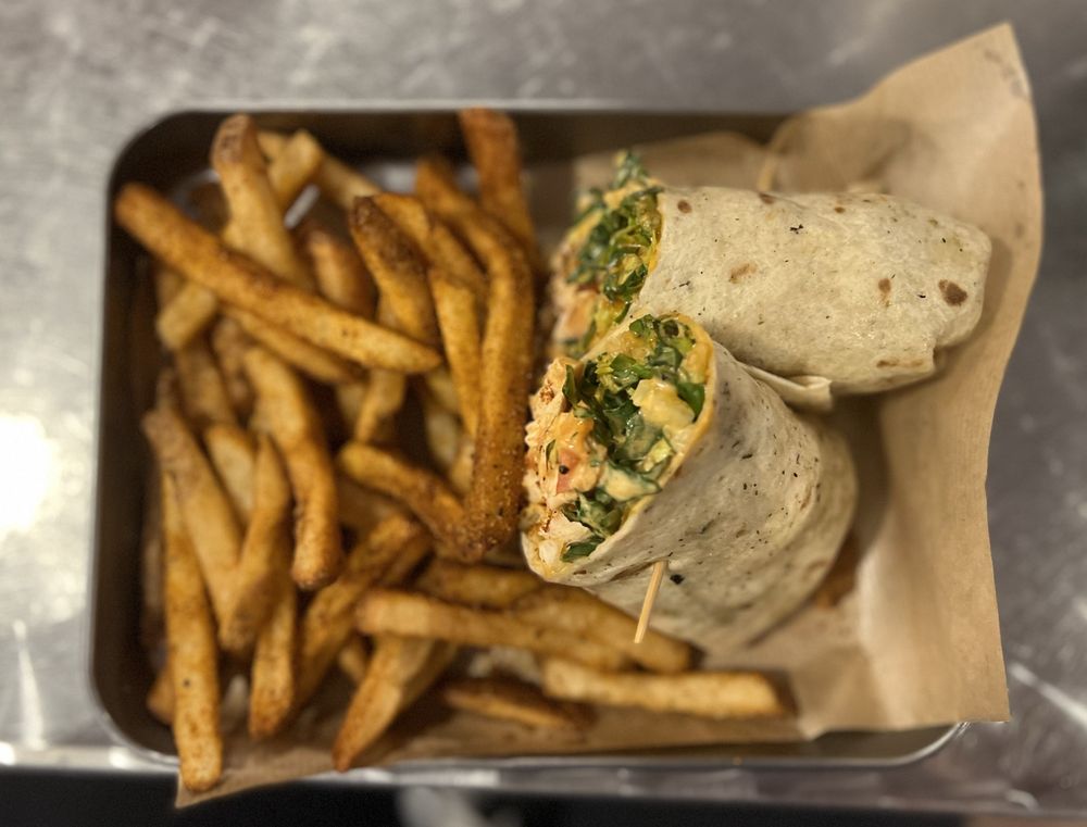 Food from The District Pub & Grill