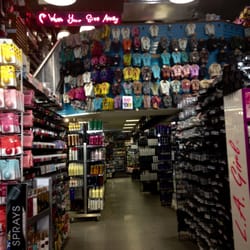 Ricky S Nyc Closed 31 Photos 24 Reviews Cosmetics Beauty