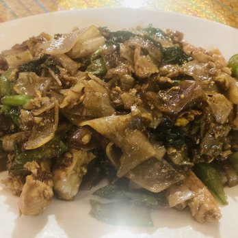 Jitlada - Pad see ew - Thai Near Me - Los Angeles, California Jitlada - Pad see ew - Thai Near Me - Los Angeles, California